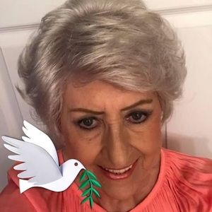 Meet your Posher, Sharon